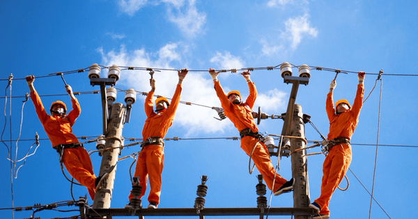 Cảnh báo nguy cơ hệ thống điện miền Bắc không còn dự phòng công suất khi nắng nóng cực đoan