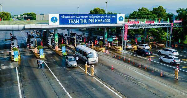 Cao tốc do VEC thu phí có lượng phương tiện tăng cao “chót vót” Cao tốc do VEC thu phí có lượng phương tiện tăng cao “chót vót”