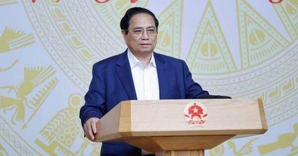 Chuyển đổi số đi đến ‘từng ngõ, từng nhà, từng người’, kinh tế số đạt gần 2 triệu tỉ đồng Chuyển đổi số đi đến ‘từng ngõ, từng nhà, từng người’, kinh tế số đạt gần 2 triệu tỉ đồng