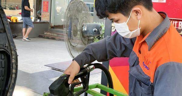 Đột ngột giảm sau chuỗi tăng dài Đột ngột giảm sau chuỗi tăng dài