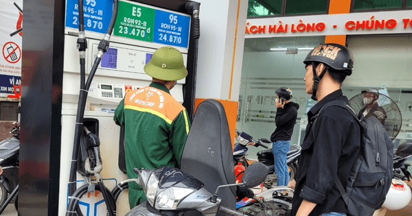 Giá xăng dầu đồng loạt giảm liên tiếp trong tháng 7 Giá xăng dầu đồng loạt giảm liên tiếp trong tháng 7