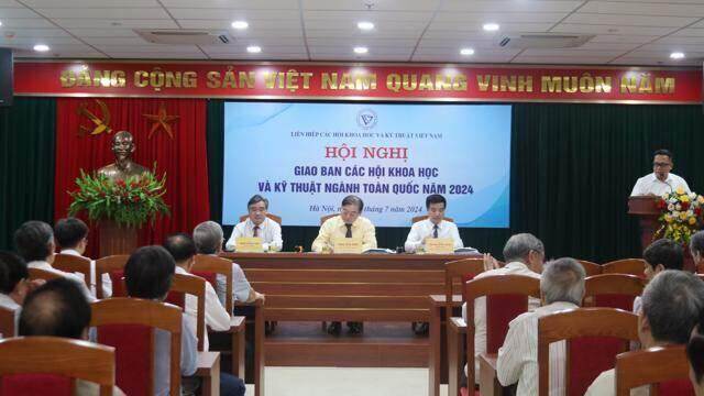 Phát huy sức sáng tạo của trí thức khoa học, nâng cao chất lượng hoạt động tư vấn, phản biện