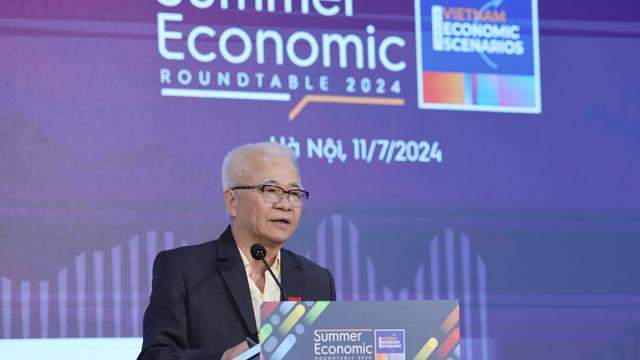 [Phóng sự ảnh]: Những sắc thái “kinh tế mùa Hè 2024” qua góc nhìn của các chuyên gia