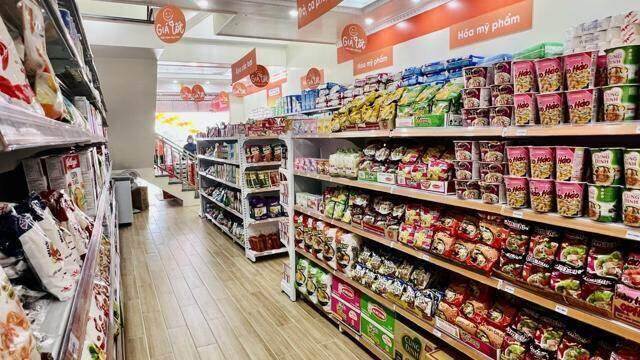 TP.HCM cam kết không để giá hàng hóa “té nước theo mưa” khi tăng lương