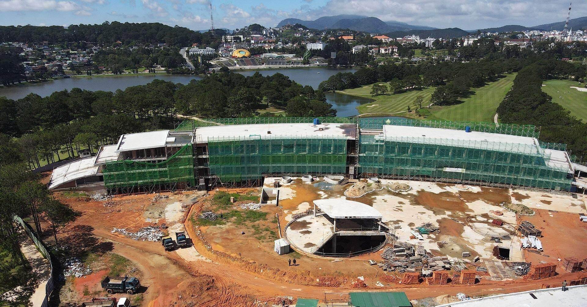 Đưa 30ha đất khỏi rừng phòng hộ sân golf Đồi Cù ‘không hợp thức hóa sai phạm’ Đưa 30ha đất khỏi rừng phòng hộ sân golf Đồi Cù ‘không hợp thức hóa sai phạm’