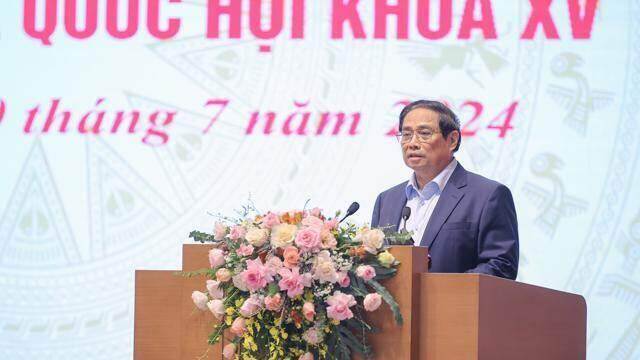 Thủ tướng yêu cầu khẩn trương ban hành 121 văn bản quy định chi tiết các luật và nghị quyết Thủ tướng yêu cầu khẩn trương ban hành 121 văn bản quy định chi tiết các luật và nghị quyết