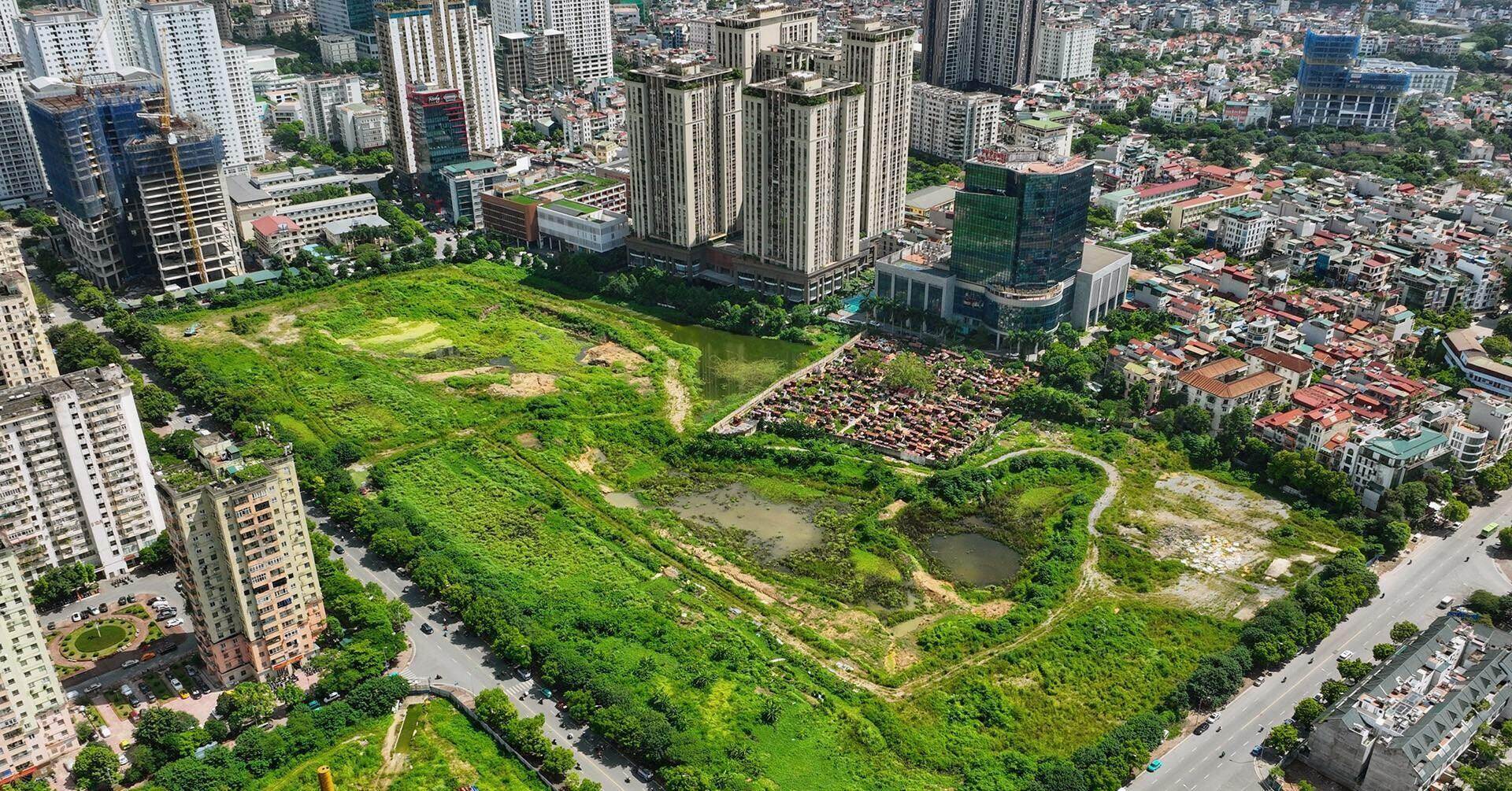 Khu công viên – hồ điều hòa 1.600 tỷ đồng ngày càng hóa ‘rừng’ giữa Thủ đô