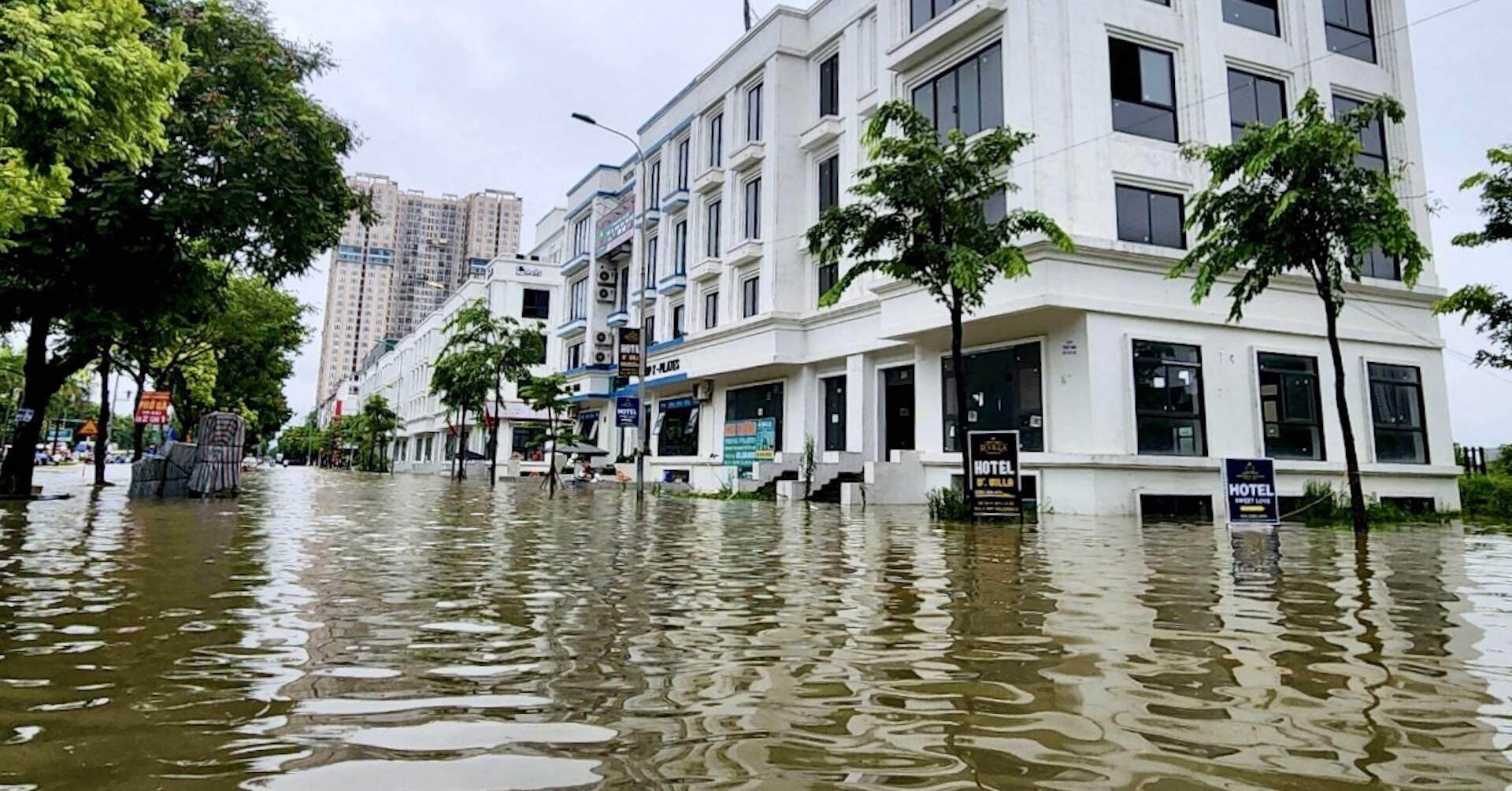 Ôm hầu bao 5 tỷ đồng, chờ mưa to ‘chốt’ đi mua nhà Hà Nội Ôm hầu bao 5 tỷ đồng, chờ mưa to ‘chốt’ đi mua nhà Hà Nội