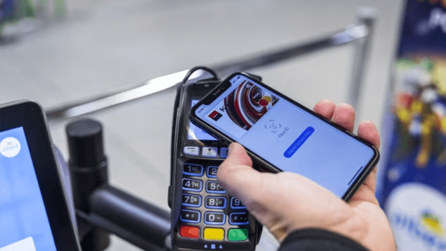 Apple bất ngờ cho phép bên thứ 3 sử dụng chip thanh toán trên iPhone