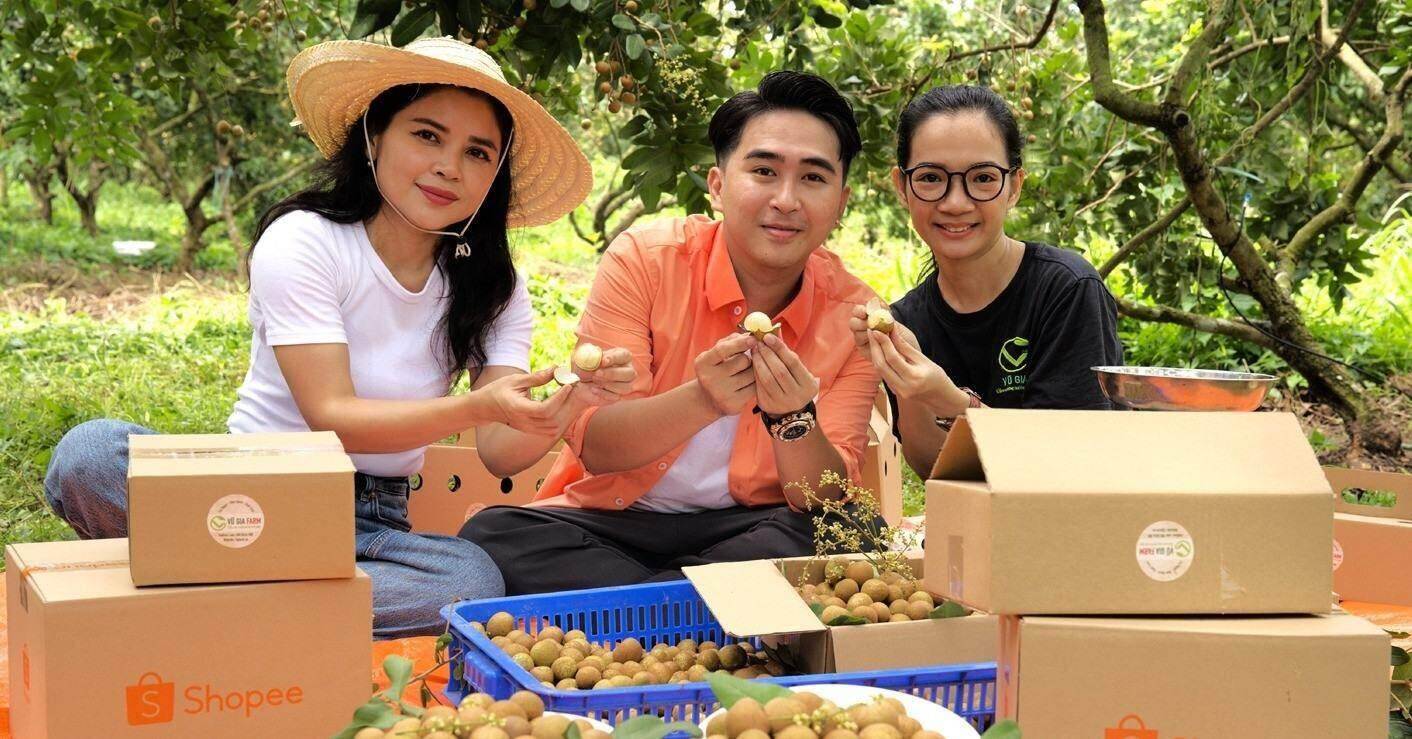 Bán trái cây qua livestream, sàn TMĐT tìm cách ‘chạy đua’ với thời gian