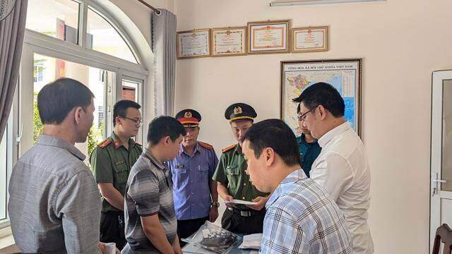Chèn link quảng cáo vào tên miền gov.vn: Tiềm ẩn nguy cơ mất an ninh mạng
