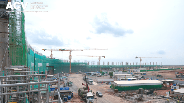 Gợi mở hướng đầu tư sớm đường cất hạ cánh số 2 sân bay Long Thành