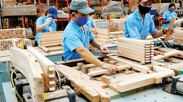 Nhiều thách thức đe dọa mục tiêu xuất khẩu của ngành gỗ