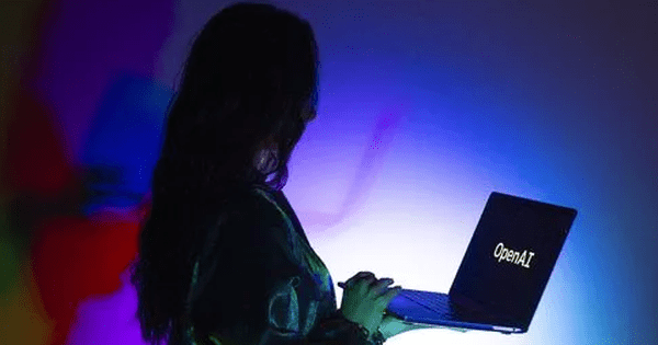 OpenAI lo người dùng ‘yêu’ ChatGPT
