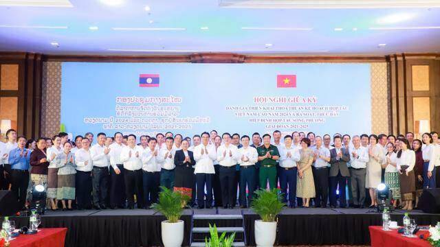 Rà soát, thúc đẩy hợp tác thương mại và đầu tư Việt – Lào