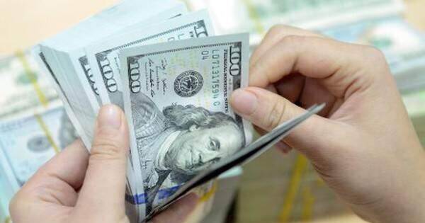 Thế giới tăng, tỷ giá USD tại thị trường tự do giảm sâu