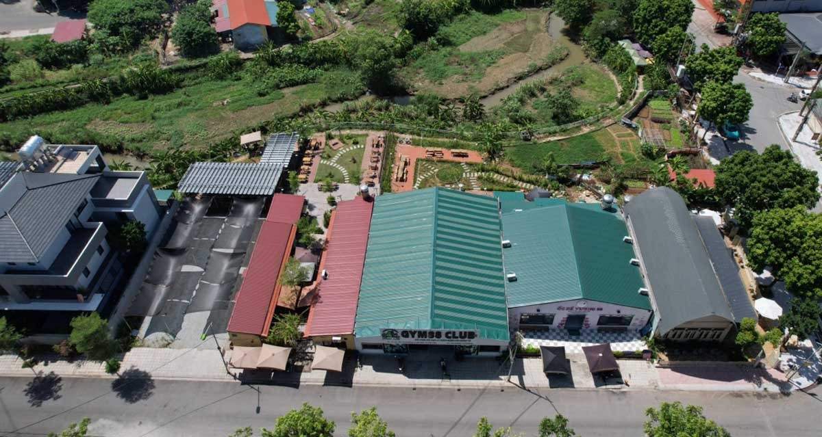 Dân kêu trời vì dãy nhà hàng ‘mọc’ trên đất quy hoạch biệt thự