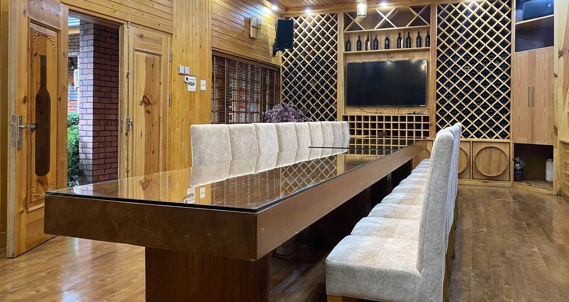 Diễn biến mới nhất vụ dãy đất biệt thự ‘biến’ thành nhà hàng ăn nhậu ở Vĩnh Phúc