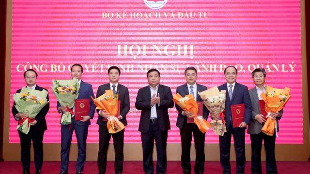 Bộ Kế hoạch và Đầu tư điều động, bổ nhiệm 14 lãnh đạo quản lý