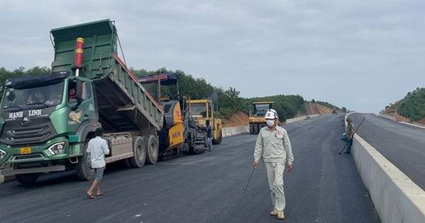 Cao tốc Cam Lộ – La Sơn đã có phương án đầu tư mở rộng lên 4 làn xe