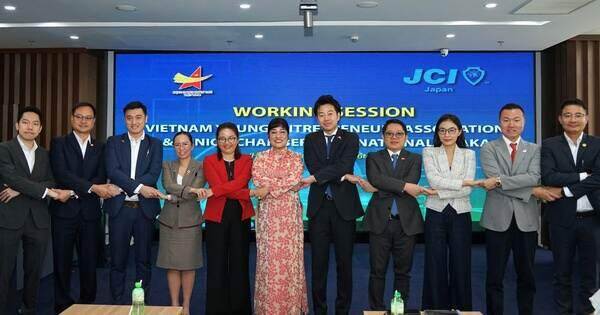 Doanh nhân trẻ Việt Nam
