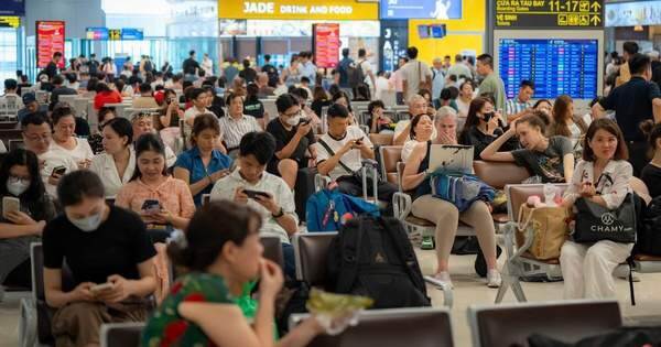 Gần 46.000 chuyến bay của hàng không Việt bị “delay” trong 8 tháng Gần 46.000 chuyến bay của hàng không Việt bị “delay” trong 8 tháng