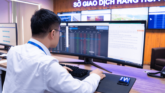 Lo ngại “đẻ” thêm nhiều thủ tục hành chính không phù hợp Lo ngại “đẻ” thêm nhiều thủ tục hành chính không phù hợp