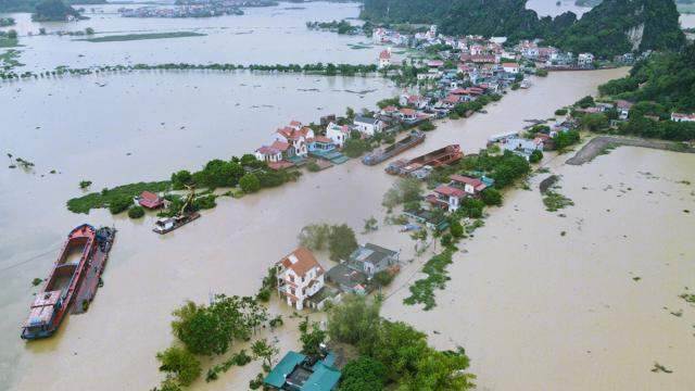 Ninh Bình lệnh di dân vùng phân lũ, xả lũ Ninh Bình lệnh di dân vùng phân lũ, xả lũ