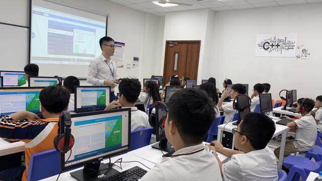 TP.HCM: Thực hiện khảo sát năng lực số 100% cán bộ quản lý giáo dục và giáo viên