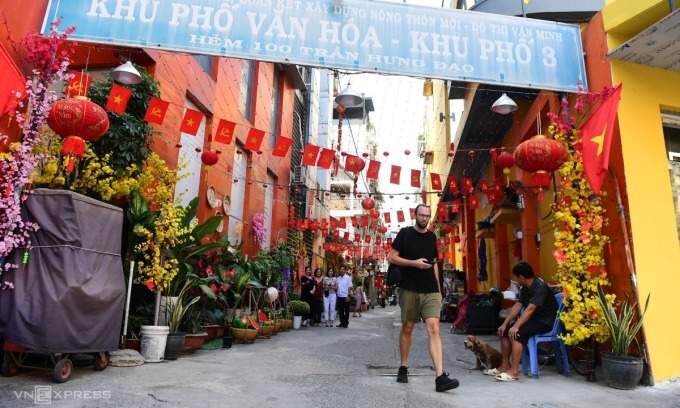 Tet holiday should be 7 days long so Vietnamese people can take a breather