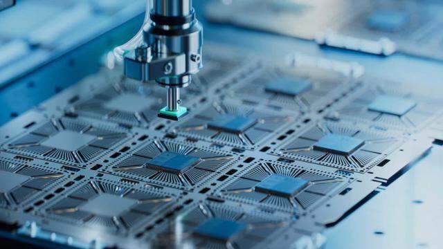 Thế giới sẽ chi đến 400 tỷ đô cho thiết bị sản xuất chip trong 3 năm tới