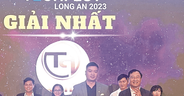 Vinh danh “công nghệ lên men trái cây để điều trị mụn lưng”