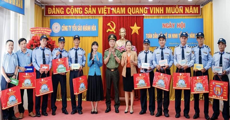 Yến sào Khánh Hòa xây dựng cá nhân điển hình tiên tiến học tập, làm theo lời Bác