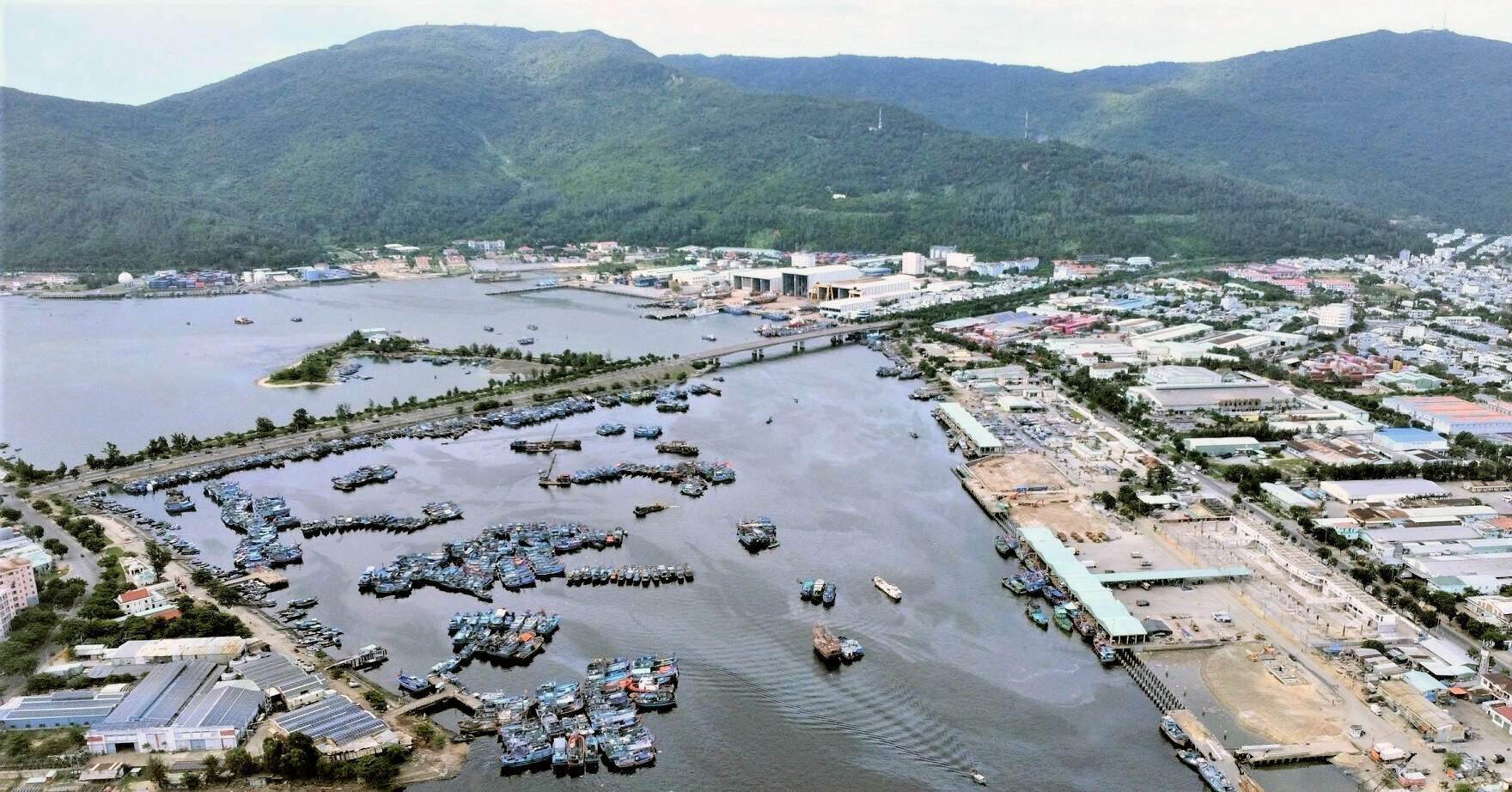 Cận cảnh âu thuyền ở Đà Nẵng sẽ là 1 trong 5 trung tâm nghề cá lớn của cả nước Cận cảnh âu thuyền ở Đà Nẵng sẽ là 1 trong 5 trung tâm nghề cá lớn của cả nước