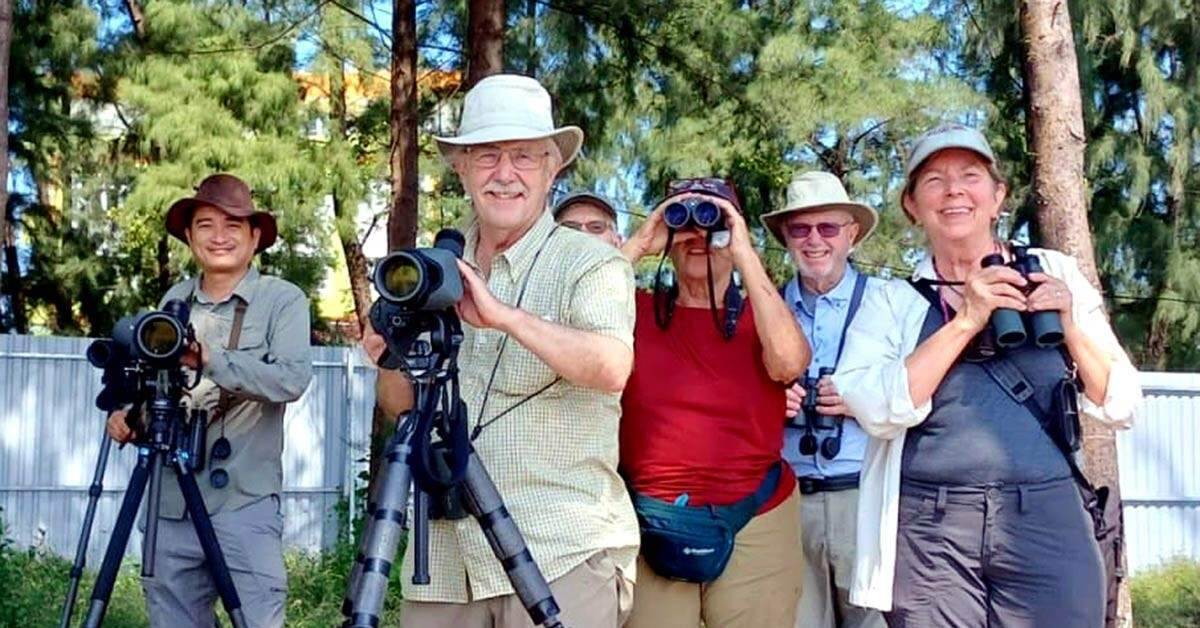 Chi vài nghìn USD cho tour xem chim ở Việt Nam, khách nhà giàu không tiếc tiền