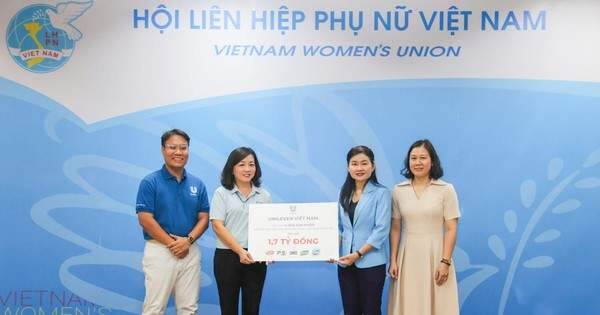 Doanh nghiệp chung sức cùng người dân khôi phục cuộc sống sau thiên tai