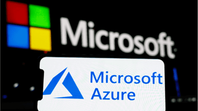 Microsoft cáo buộc Google làm suy yếu vị thế của hãng trong “cuộc chiến” điện toán đám mây