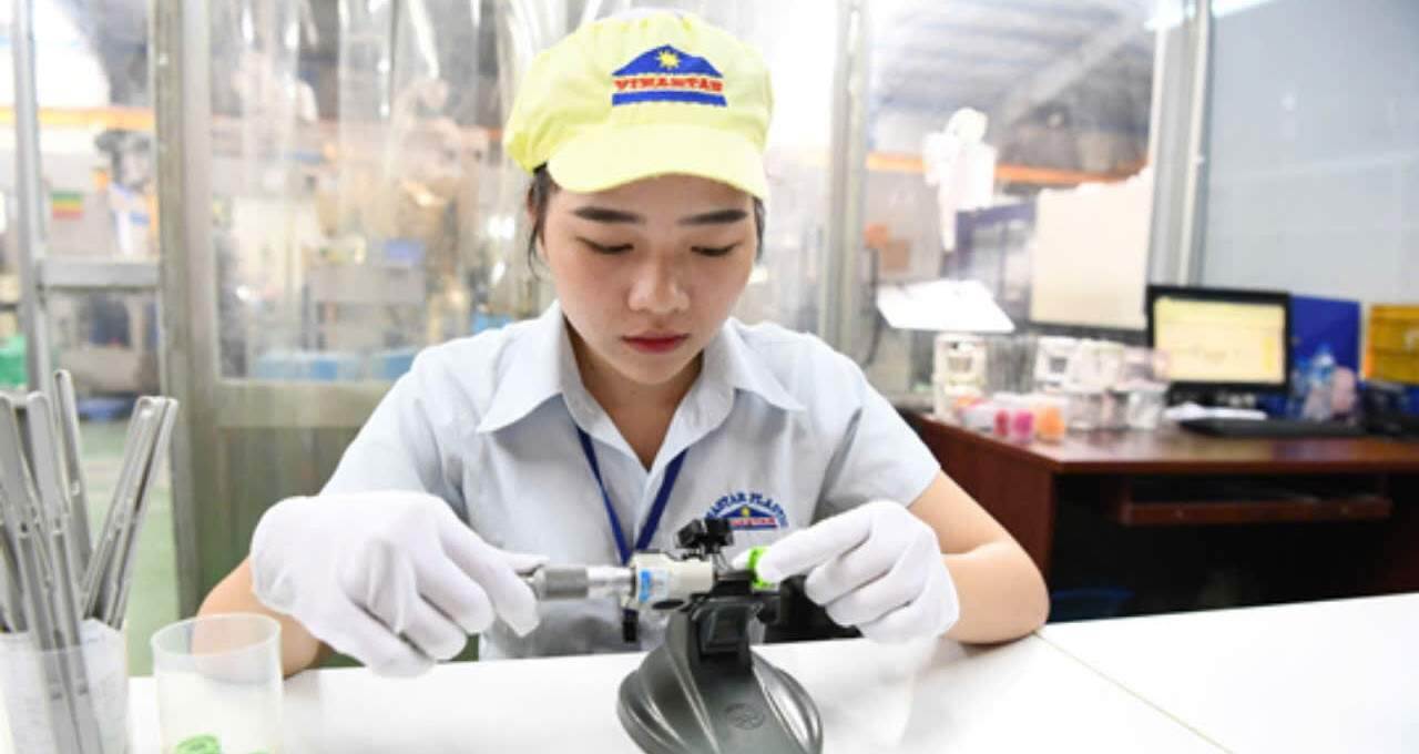 Phát triển khu công nghiệp theo mô hình sinh thái xanh