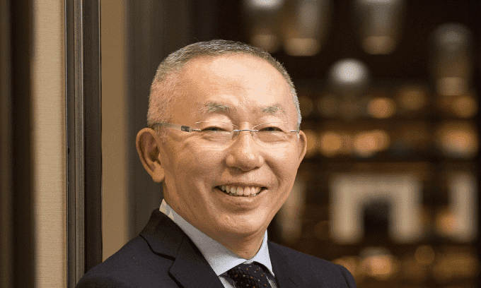 Uniqlo founder donates M to UCLA program