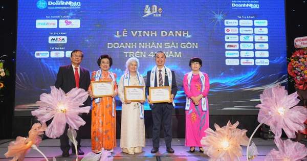 Vinh danh 38 doanh nhân chèo lái doanh nghiệp thành công 20 năm trở lên tại TP HCM
