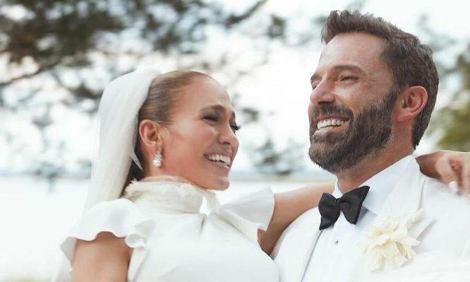 Why Jennifer Lopez and Ben Affleck’s M mansion remains unsold after 100 days listed?