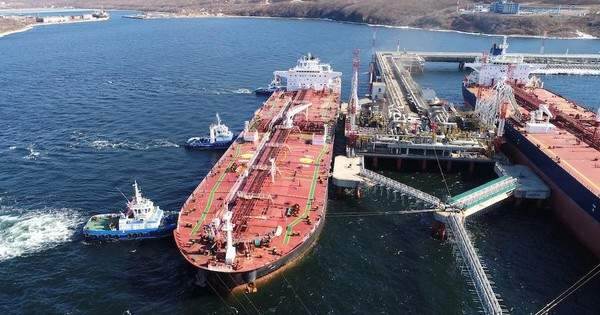 Nhờ dầu giá rẻ của Nga, quốc gia chủ chốt BRICS vượt ‘thủ lĩnh” OPEC trở thành nhà cung cấp dầu mỏ tinh chế lớn nhất của châu Âu
