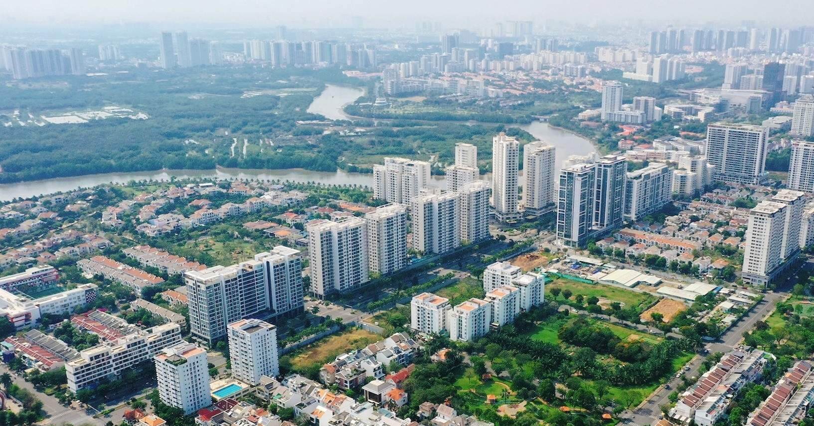 Giá nhà đất tăng quá mức, kiến nghị sớm đánh thuế người để nhà đất bỏ hoang Giá nhà đất tăng quá mức, kiến nghị sớm đánh thuế người để nhà đất bỏ hoang