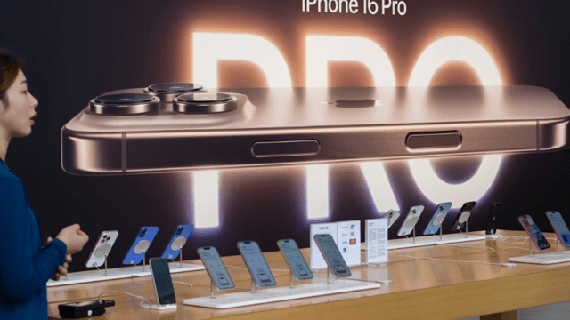 iPhone của Apple bị “đánh bật” khỏi top 5 thị phần điện thoại tại Trung Quốc trong quý 3/2024 iPhone của Apple bị “đánh bật” khỏi top 5 thị phần điện thoại tại Trung Quốc trong quý 3/2024