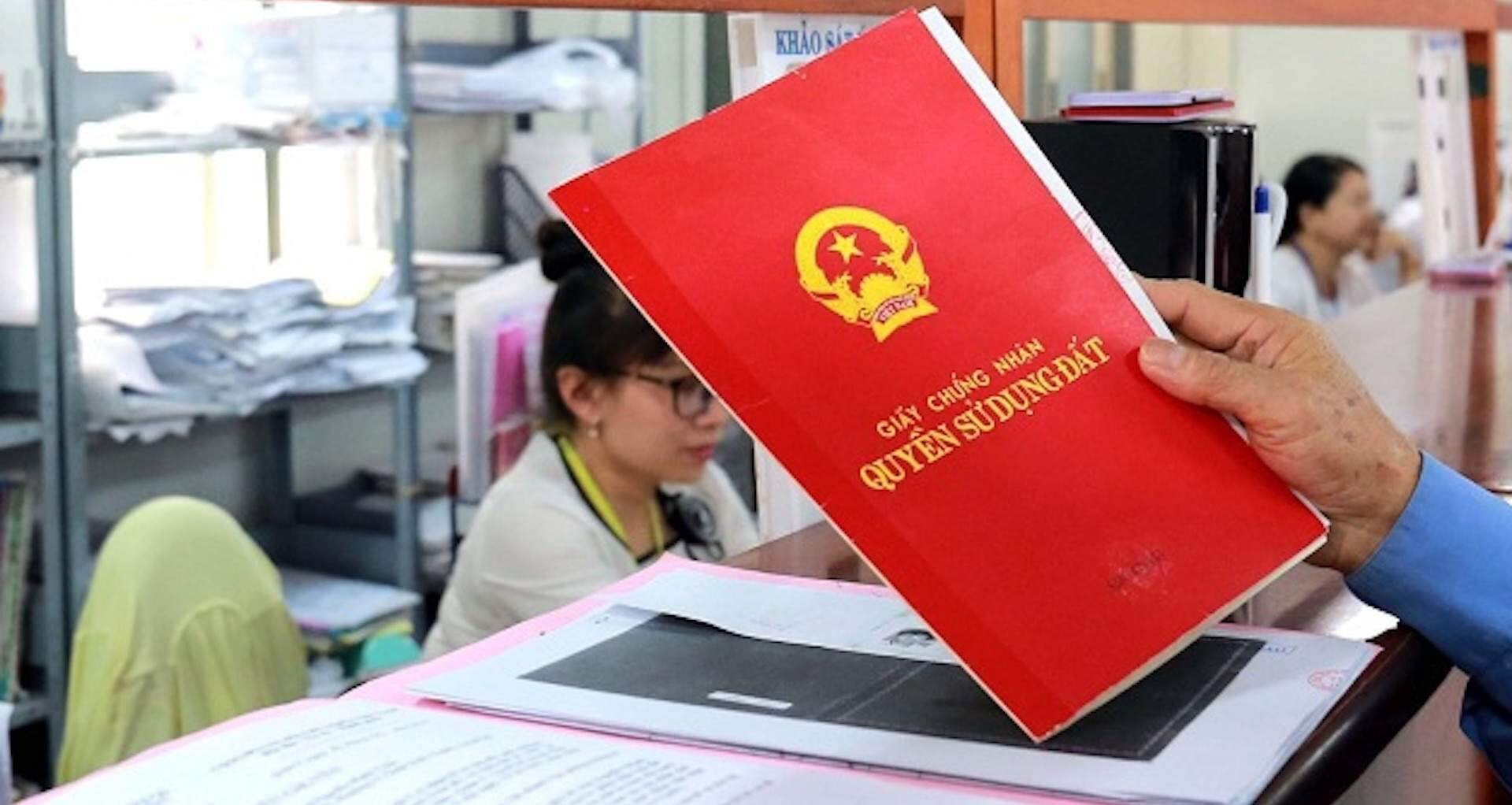 Mức phạt chậm sang tên sổ đỏ thanh tra đề nghị công an xử lý loạt dự án