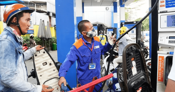Dầu thô “dò đáy”, giá xăng dầu trong nước giảm sâu