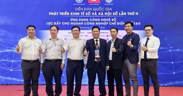 EVNHCMC nâng cao năng suất nhờ phát triển lưới điện thông minh