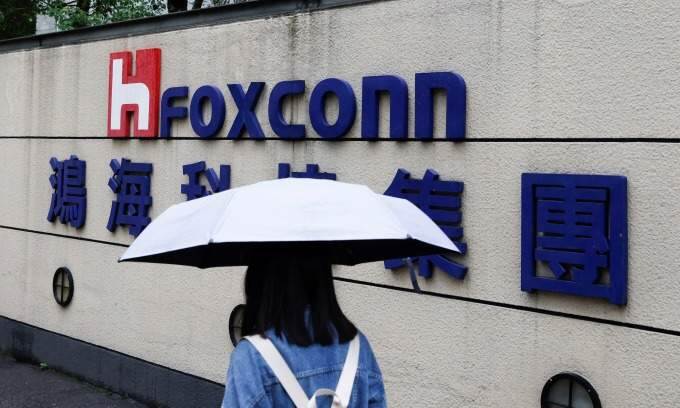 Foxconn to invest M in Vietnam province for chip manufacturing expansion