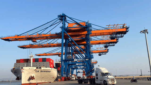 Phát triển kinh tế và thu hút đầu tư với chuỗi cung ứng thông minh