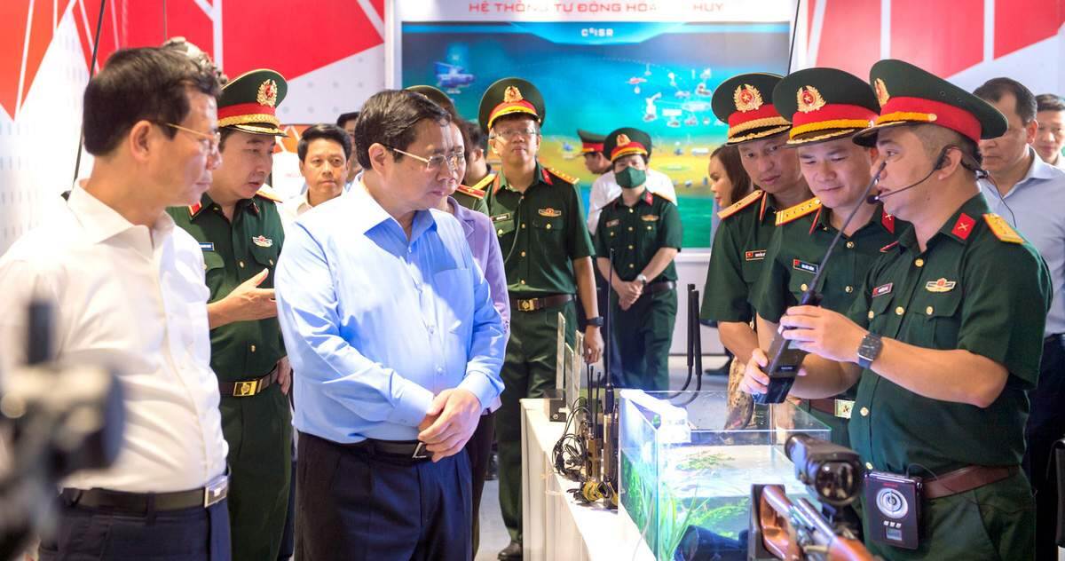Sau 30 năm, Viettel đã trở thành tập đoàn kinh tế nhà nước hàng đầu Việt Nam Sau 30 năm, Viettel đã trở thành tập đoàn kinh tế nhà nước hàng đầu Việt Nam